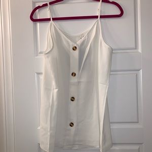 NWT Classic Fashion White Tank Top